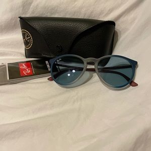 Ray-Ban